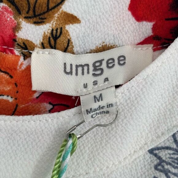 Umgee Sleeveless Open Back Floral Romper White/Multi Size Medium NWT - Picture 4 of 15